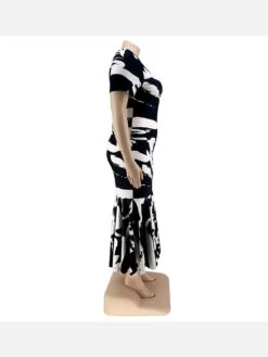 Plus Size Crew Neck Short Sleeve Dress -Define Your Shop P 20220311123543261 606