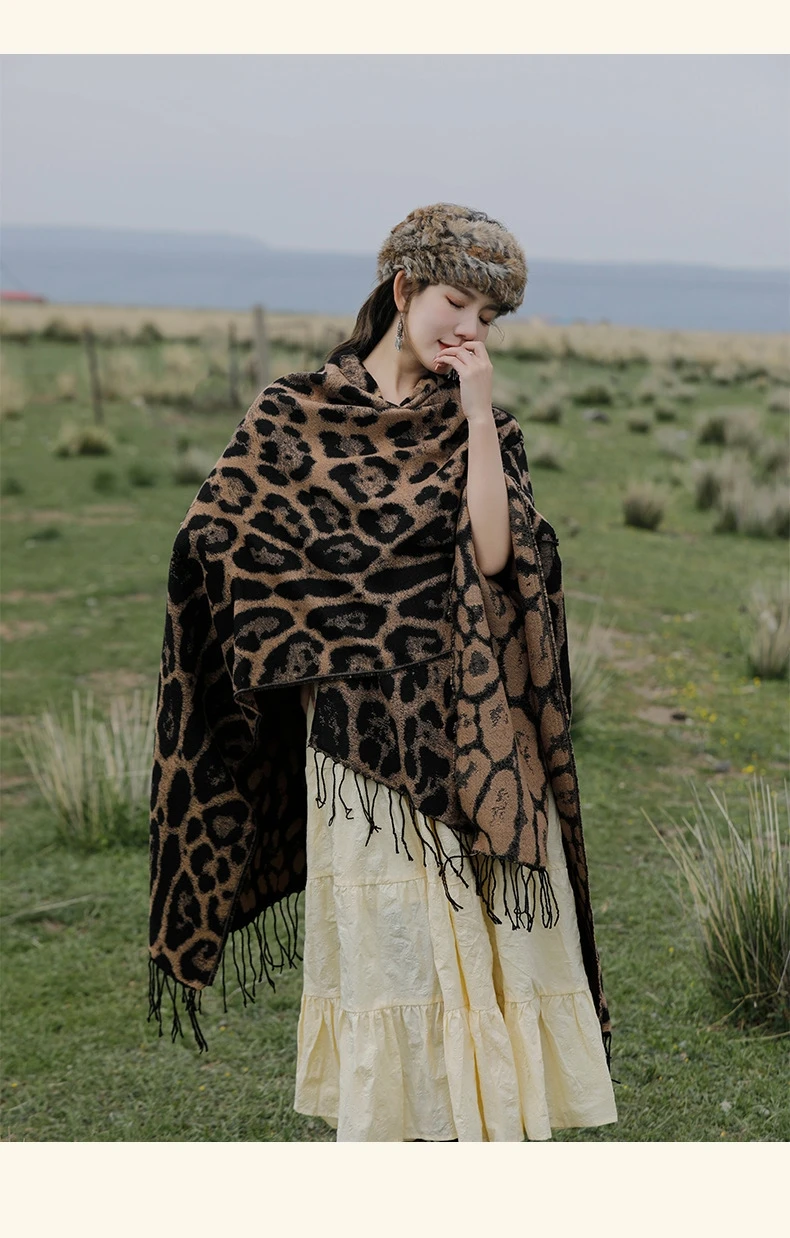 Leopard Fringe Retro Shawl 6 Leopard Fringe Retro Shawl - Image 4