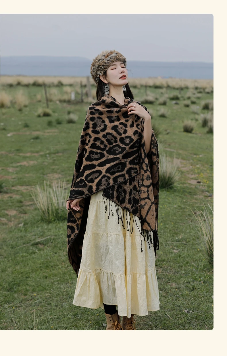 Leopard Fringe Retro Shawl 5 Leopard Fringe Retro Shawl - Image 3