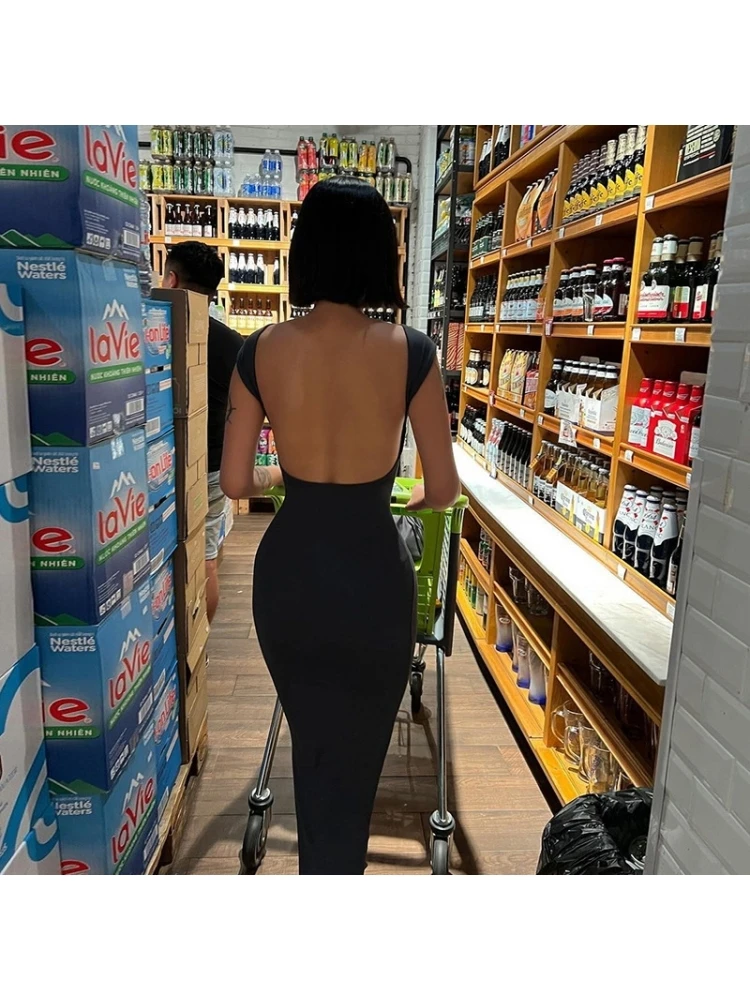 Black Backless Bodycon Maxi Dresses 5 Black Backless Bodycon Maxi Dresses - Image 3