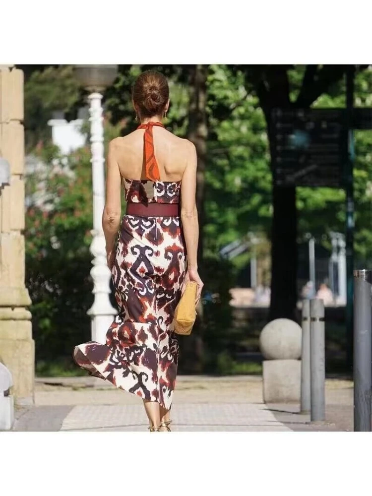 Colorblock Halter Backless Dresses 4 Colorblock Halter Backless Dresses - Image 2